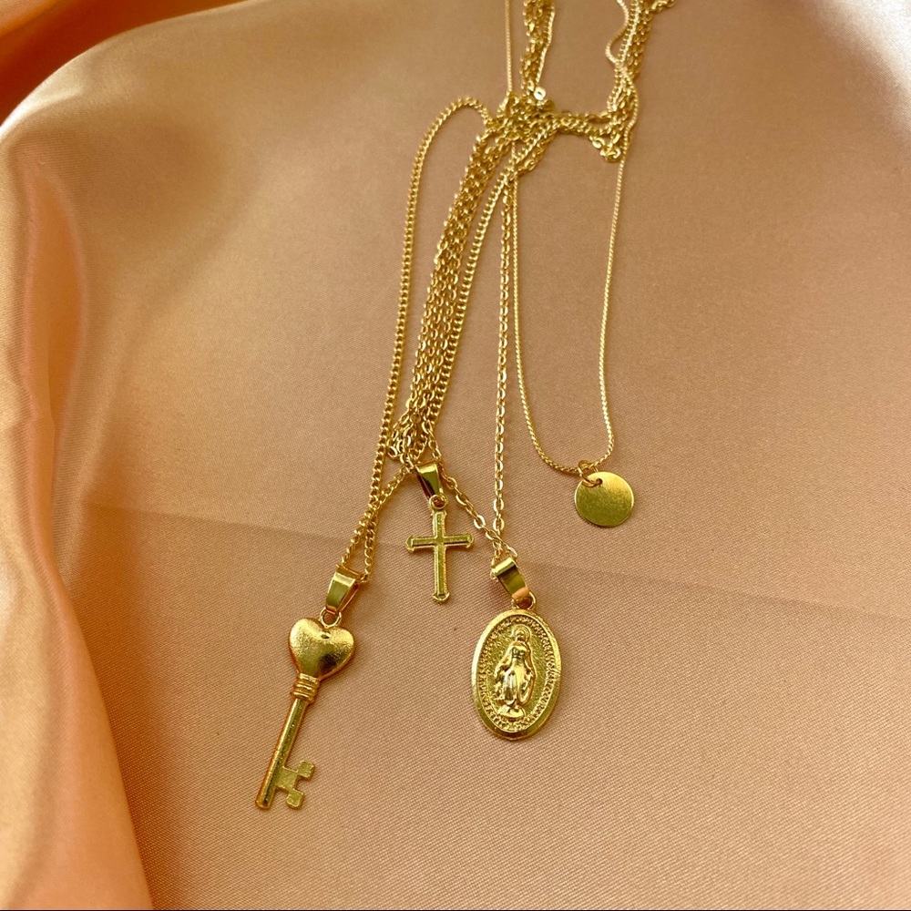 Heart Keys Saint Mary Cross Layered Necklace - Picture 2 of 9